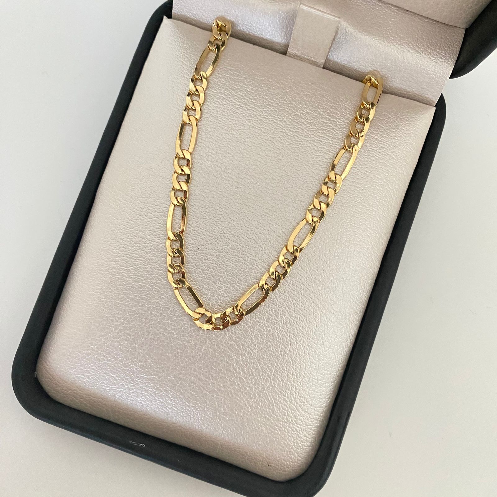 Pulso It 3x1 Oro amarillo 18k +1 / 3,7 Gr / 3,95 mm / 19 Cm